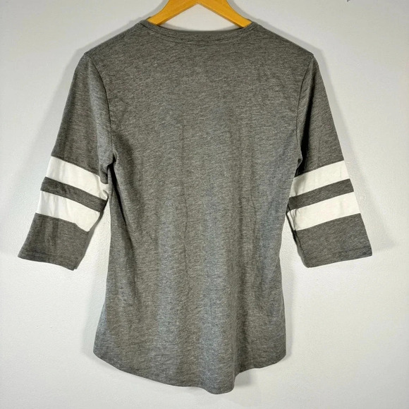 Indianapolis Colts Women's Tee Down Scoop Neck 3/4-Sleeve T-Shirt NFL - Picture 3 of 5